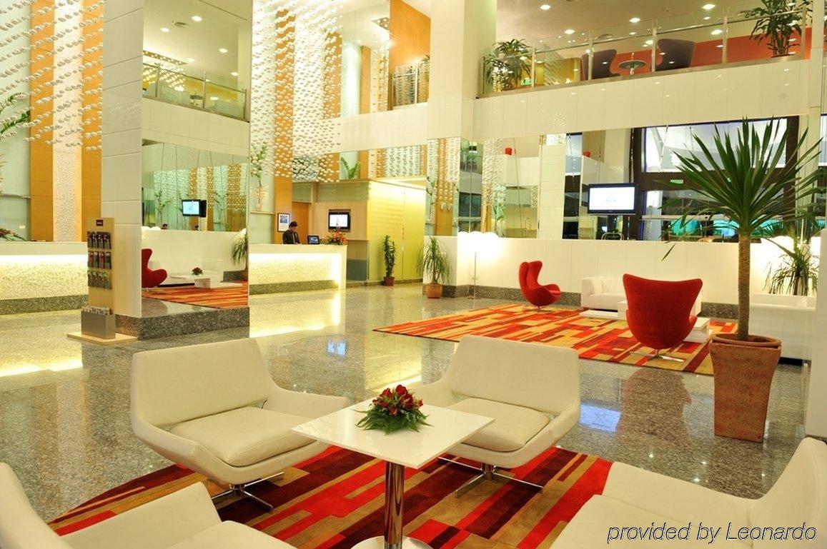 קוטה קינבלו Grand Borneo Hotel מראה חיצוני תמונה