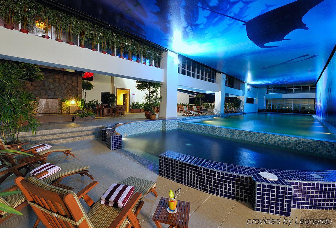 קוטה קינבלו Grand Borneo Hotel מראה חיצוני תמונה